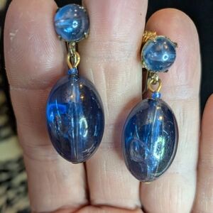 VINTAGE 1950s Dalsheim Blue Acrylic Clip On Earrings